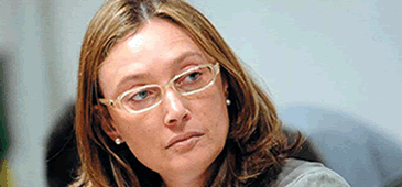 15082012_maria_rosario_senado.gif