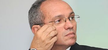31072012_hartung_arquivo_SD.jpg