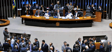 101112_votacao_royalties_leonardo_araujo_camara.gif