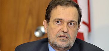 25032013_senador_walter_abr.jpg