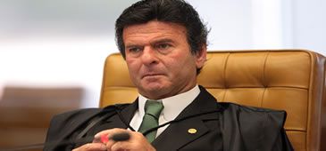 26022013Fux_Carlos_Humberto_ST_20200308-075213_1.jpg