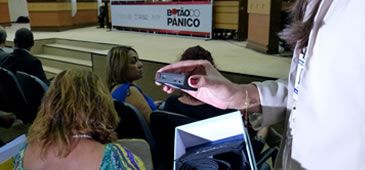 150413_botao_do_panico_divulgacao_tjes.jpg