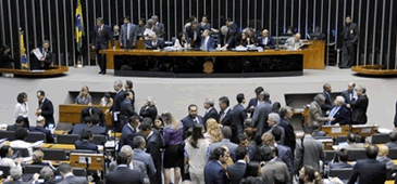 07112012_camara_deputados_laycer_tomaz_ag_camar_20200308-084019_1.gif