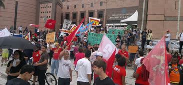 110713_greve_geral_assembleia_capa_nerter.JPG