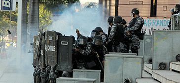 15072013_protesto_choque_ales_sya.jpg