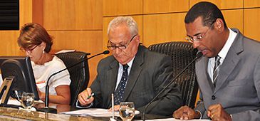 20082013_mesa_diretora_ales_tonico.jpg