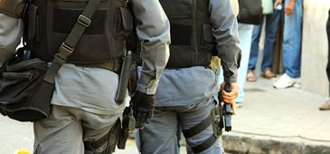 300913_policia2_sya.jpg