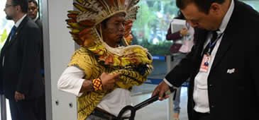 01102013_indios_antoniocruzAbr.jpg