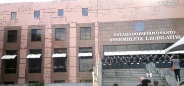 06102013_fachada_ales_nerter.jpg
