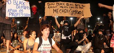 15102013_professores_protesto_sya.jpg
