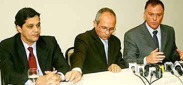 27102013Coletiva_PH_Casa_Ferraco_NT.jpg
