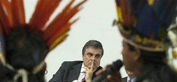 01092012_ministro_jose_cardozo_marcello_casal_jr_ab_20200308-093939_1.jpg