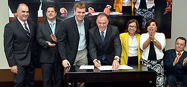 19122013_decreto_qualidade_ar_thiagoSecom1.jpg