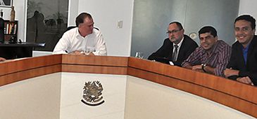 2001RE_Encontro_PHS_Casagrande.jpg