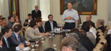 27122013_reuniao_chuva_casagrande_hartung_romero_mendonc_20200308-103824_1.jpg