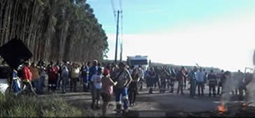 protestojurongcapa-joice.jpg