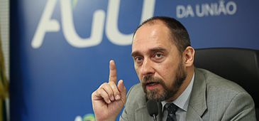 04042014_luiz_adams_fabiopozzebomABr.jpg