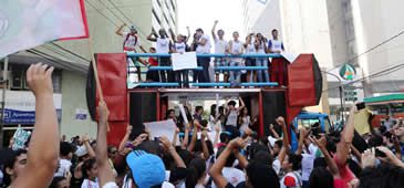 150414_protesto_professores_capa_gustavo.jpg