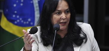 22012013Rose_Wilson20Dias_Ab_20200308-111036_1.jpg
