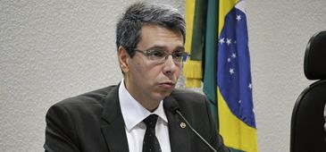 290414_guilherme_calmon_geraldo_magela_senado.jpg
