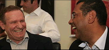 01072014_coser_roberto_carlos_leo.gif
