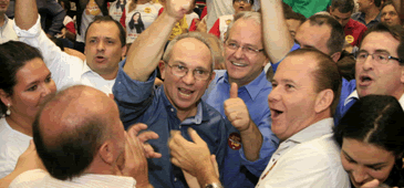 30062014_convencao_casagrande_leo.gif