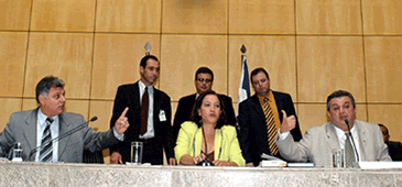 02072014_gilson_gomes_janete_borges_ales.gif