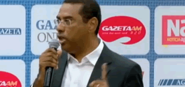 28072014_roberto_carlos_reproducao.gif