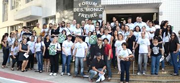 12092014_greve_servidores_judiciario.jpg