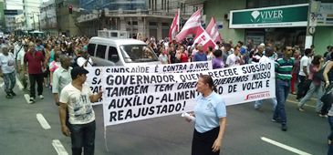 24092014_protesto_sindipublicos_01.jpg