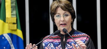 101014_ana_rita_geraldo_magela_senado.jpg