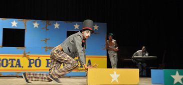 15102014_capagotapopoeira.jpg