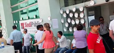 06112014_protesto_auxilio_sindipublicos.jpg