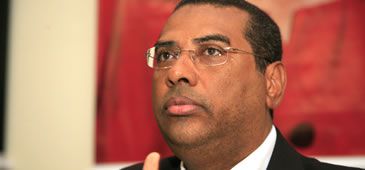 12082014_roberto_carlos_leoS_20200308-123955_1.jpg