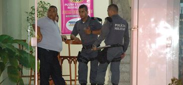 21112014_ocupa_nobre_hotel_jorge01.jpg