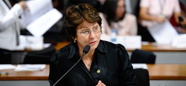 261114_senadora_ana_rita_senado.jpg
