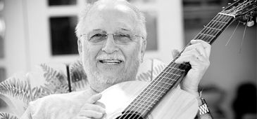 081214_robertomenescalapresentacao_divulgacao.jpg