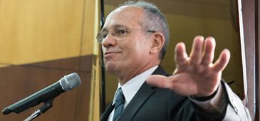 26122014_paulo_hartung_leoSa.jpg