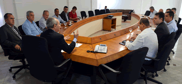 27012015_reuniao_hartung_prefeitos_thiago_guimaraes_secom.gif
