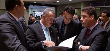 06022015CPI_assinaturas_leo.jpg