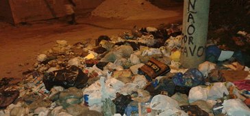23022015_lixo_vila_velha_sindilimpe.gif