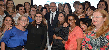 09032015_hartung_mulheres_secom.gif