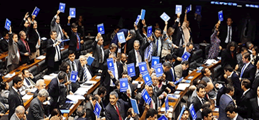 220415_plenario_camara_gustavo_lima_camara.gif
