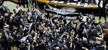 02072015_camara_reducao_luis_macedo_camara.jpg