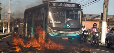 131015_protesto_integra_vitoria_leonardo_sa_pora.jpg