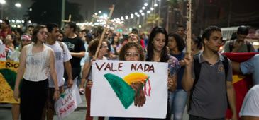 17112015_protesto_vale_02_leo.jpg
