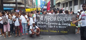 201115_marcha_exterminio_juventude_negra_facebook_janio_silva.jpg