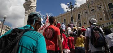 060416_protesto_palacio_leo.jpg
