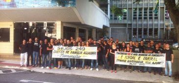 250416_inspetores_penitenciarios_facebook_gilsinho_lopes.jpg