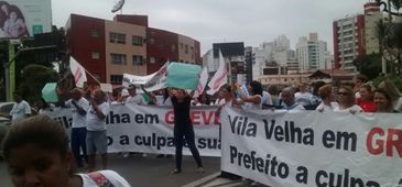 280416_protesto_servidores_vila_velha_sinfais.jpg